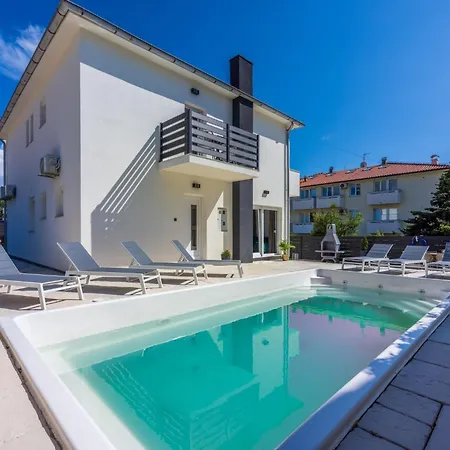 Velvet By Interhome Case de vacanță *